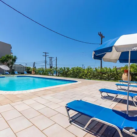 Mires House Side Ground Floor 4 דירה *