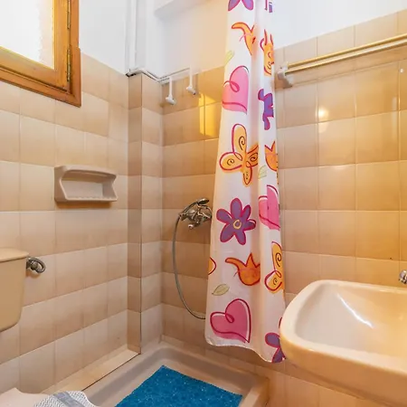 דירה Mires House Side Ground Floor 4 *