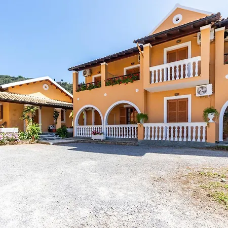 Mires House Side Ground Floor 4 Агиос-Гордиос