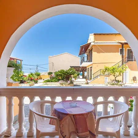 דירה Mires House Side Ground Floor 4 *