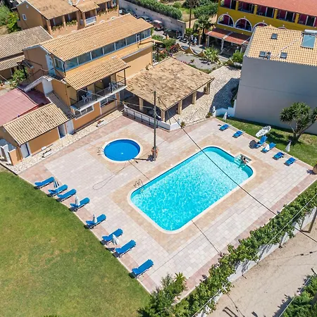 Mires House Side Ground Floor 4 Appartamento