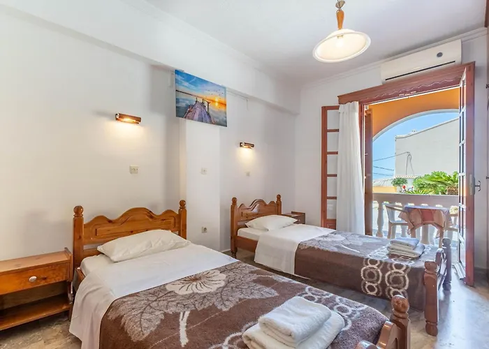 Apartament Mires House Side Ground Floor 4 *