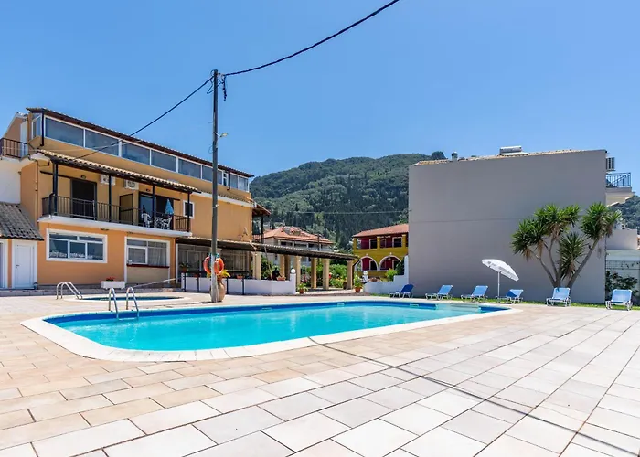 Apartament Mires House Side Ground Floor 4 *